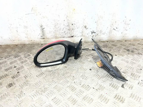 RETROVISOR IZQUIERDO 