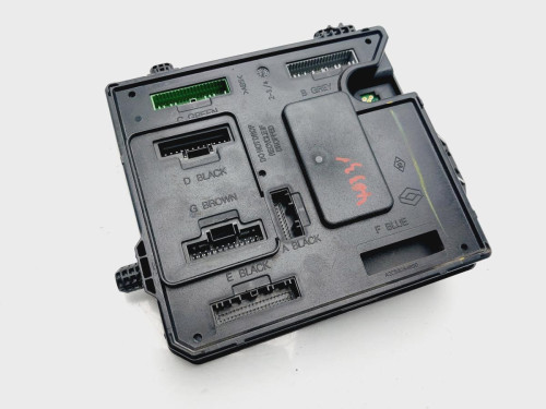CAJA RELES / FUSIBLES RENAULT MEGANE III BERLINA 5P 