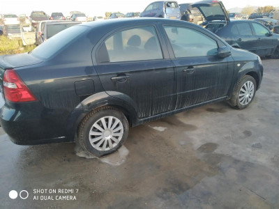 CHEVROLET AVEO BERLINA