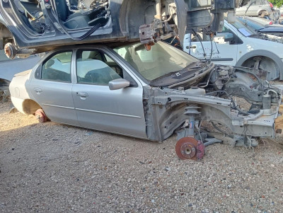 FORD MONDEO BERLINA (GD)