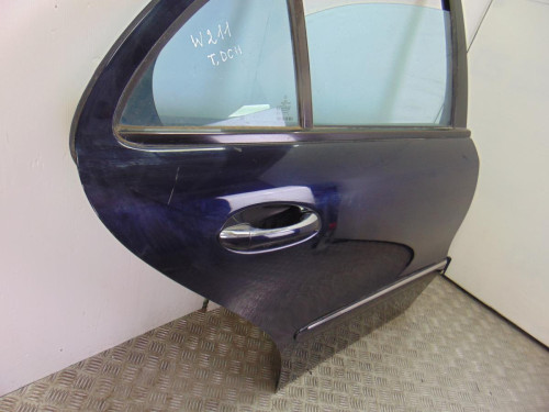 PUERTA TRASERA DERECHA de segunda mano