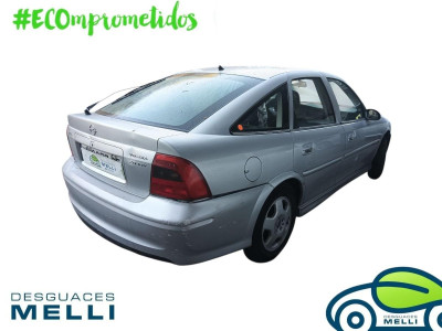 OPEL VECTRA B BERLINA