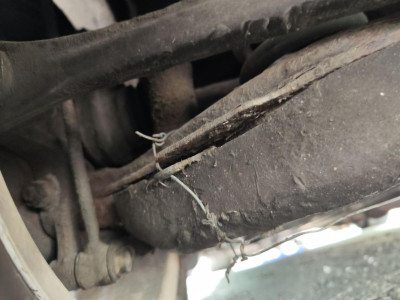 BIELETA ESTABILIZADORA TRASERA IZQUIERDA