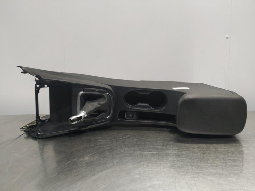  APOYABRAZOS CENTRAL, HYUNDAI, KONA (OS) 