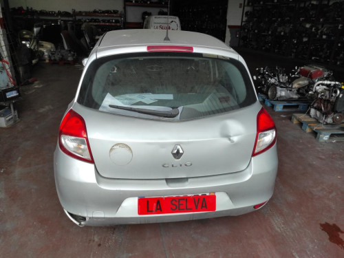 RENAULT CLIO III — автомобиль-донор на запчасти 