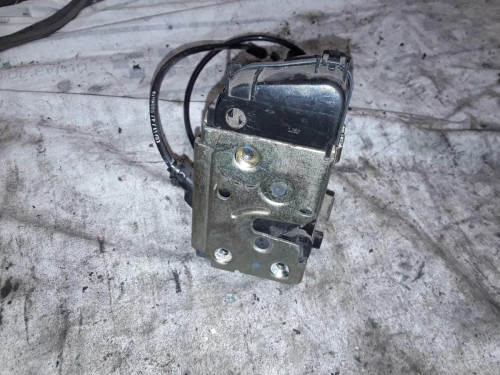 CERRADURA PUERTA TRASERA IZQUIERDA 