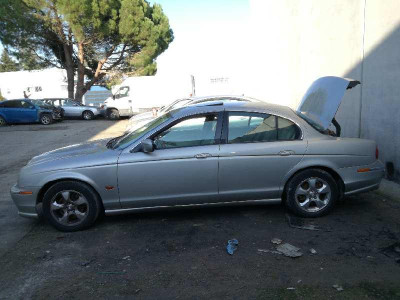 JAGUAR S-TYPE (03.1999)