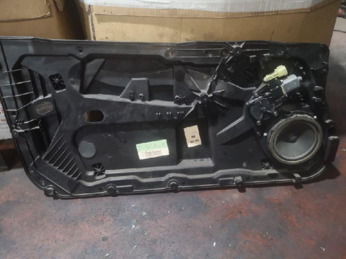 ELEVALUNAS DELANTERO IZQUIERDO Ford FIESTA (CB1) 