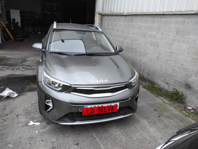KIA STONIC (YBCUV)