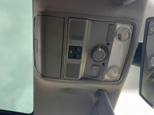 VOLKSWAGEN PASSAT VARIANT (3C5) — vehículo donante para recambios 