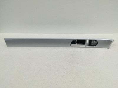 MANETA INTERIOR DELANTERA IZQUIERDA