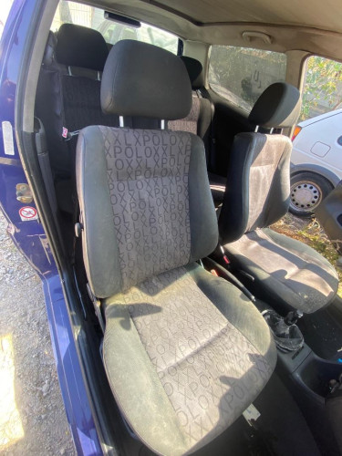 ASIENTO DELANTERO DERECHO Volkswagen POLO III (6N1) 