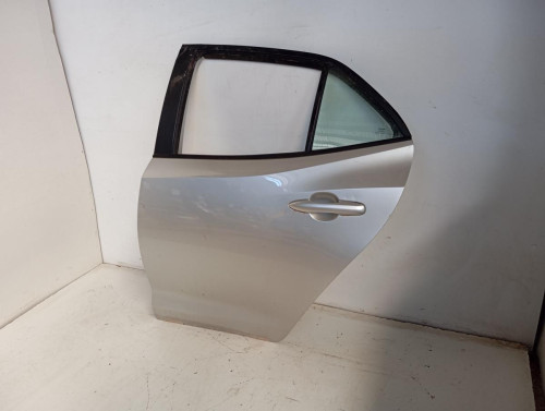 PUERTA TRASERA DERECHA Toyota COROLLA (E21) 