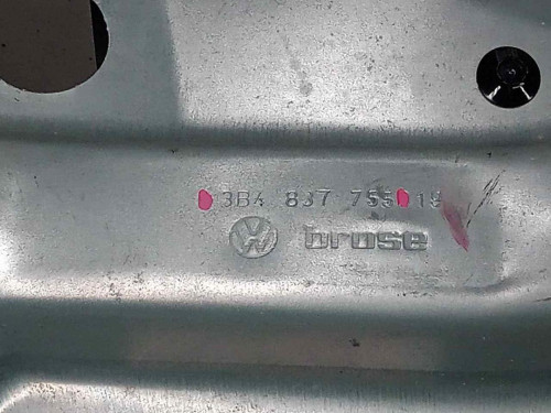  MOTOR ELEVALUNAS DELANTERO IZQUIERDO VOLKSWAGEN PASSAT VARIANT (3B6) 