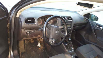 VOLKSWAGEN GOLF VI (5K1)(10.2008)
