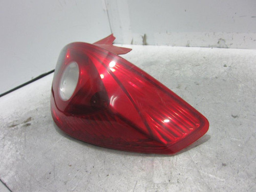  PILOTO TRASERO DERECHO OPEL CORSA D 