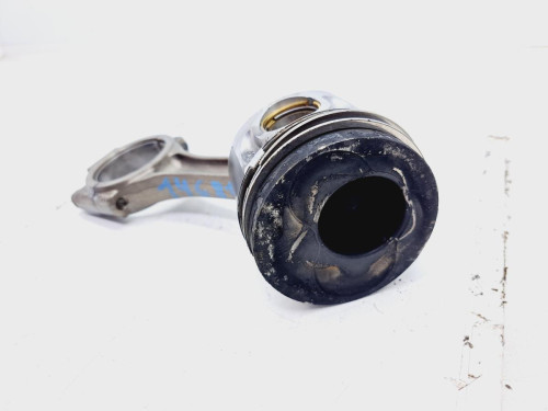 PISTON Ford GALAXY (VY) 