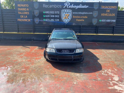 AUDI A6 BERLINA (4B2)