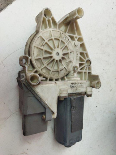  MOTOR ELEVALUNAS DELANTERO IZQUIERDO Citroen XSARA PICASSO 