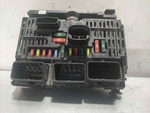 CAJA RELES / FUSIBLES Citroen C4 BERLINA 