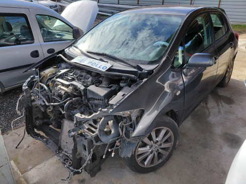  TOYOTA AURIS (E15) 