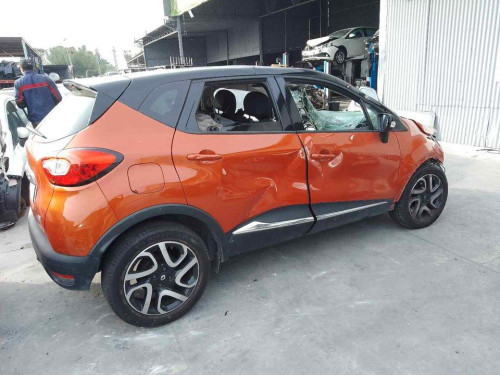 RENAULT CAPTUR I — vehículo donante para recambios 