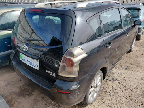  TOYOTA COROLLA VERSO (R1) 
