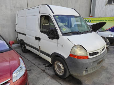 NISSAN INTERSTAR (X70)