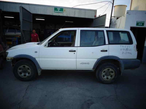  NISSAN TERRANO II (R20) 