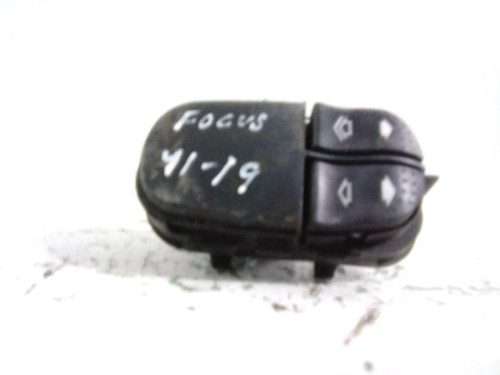 MANDO ELEVALUNAS DELANTERO IZQUIERDO Ford FOCUS BERLINA (CAK) 