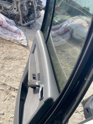 MANDO ELEVALUNAS TRASERO IZQUIERDO VOLKSWAGEN TOURAN (1T3) 