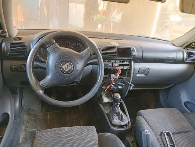SEAT LEON (1M1)