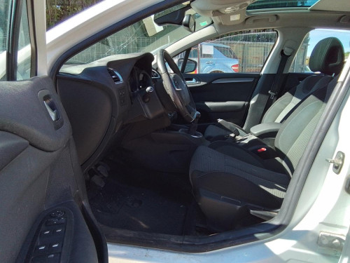 CITROEN C4 BERLINA 