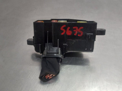 CAJA RELES / FUSIBLES, VOLKSWAGEN, GOLF VI (5K1)(10.2008)