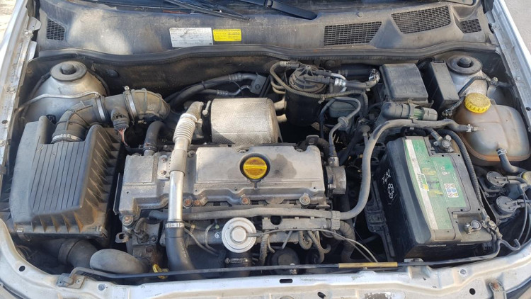 Opel Astra G Berlina (1998->) SIN IDENTIFICAR