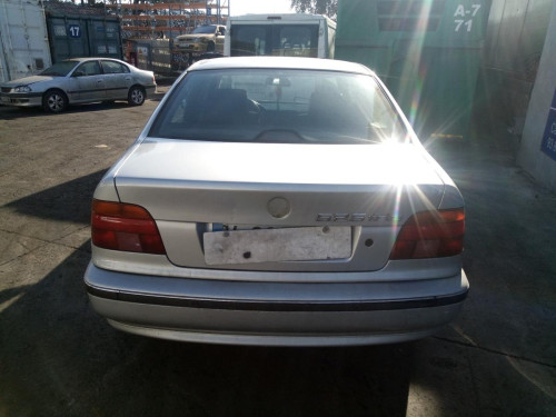  BMW SERIE 5 BERLINA (E39) 