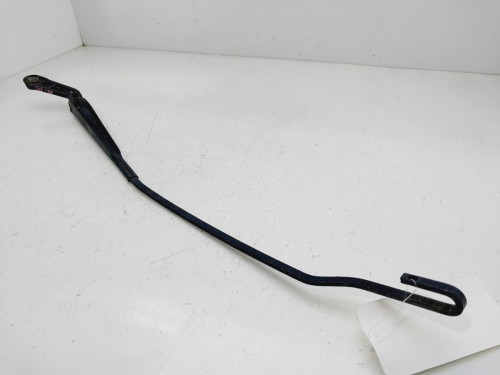 BRAZO LIMPIA DELANTERO DERECHO Volkswagen GOLF IV BERLINA (1J1)(10.1997) 