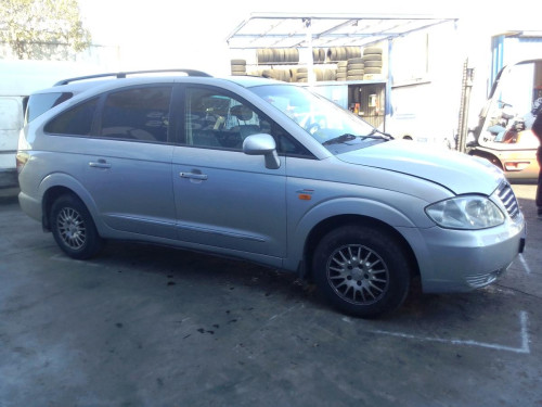  SSANGYONG RODIUS 