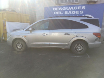SSANGYONG RODIUS