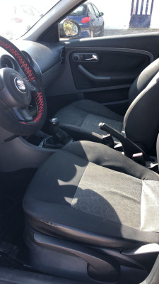 SEAT CORDOBA BERLINA (6L2)