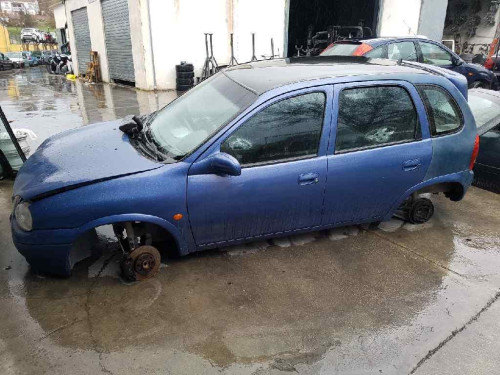  OPEL CORSA B 