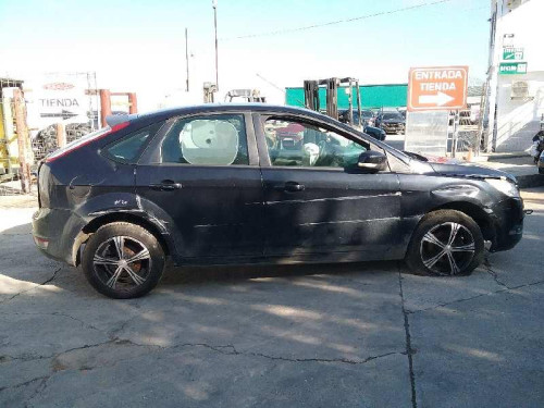  FORD FOCUS BERLINA (CB4) 
