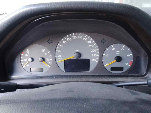 CUADRO INSTRUMENTOS MERCEDES-BENZ CLASE E (BM 210) BERLINA 