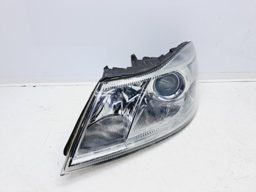 FARO IZQUIERDO Skoda OCTAVIA BERLINA (1Z3) 