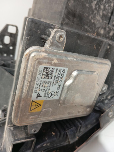  FARO DERECHO MERCEDES-BENZ CLASE GLA (BM 156) 