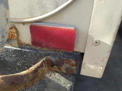 PILOTO TRASERO DERECHO INTERIOR, LAND ROVER