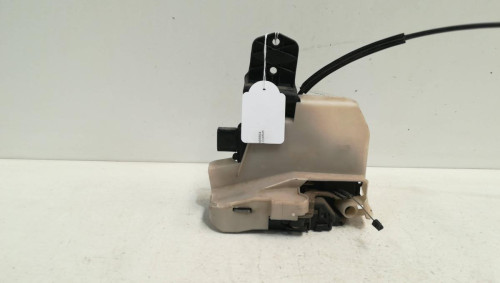  CERRADURA PUERTA DELANTERA IZQUIERDA Volkswagen PASSAT BERLINA (3B2) 
