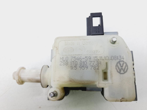  NO IDENTIFICADO Volkswagen TOURAN (1T3) 