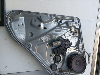 ELEVALUNAS TRASERO IZQUIERDO, VOLKSWAGEN, PASSAT VARIANT (3B6)