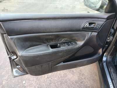 PEUGEOT 607 (S2)